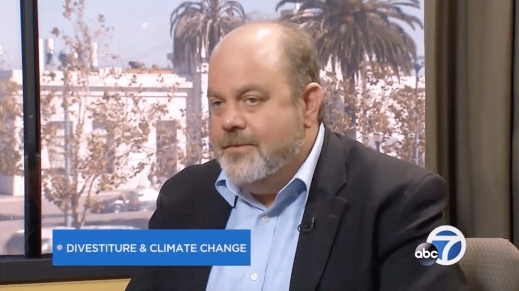 Environmental Activists Call on Insurance Companies to Divest from Fossil Fuel Projects